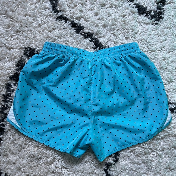 Puma Running Shorts - Picture 4 of 6